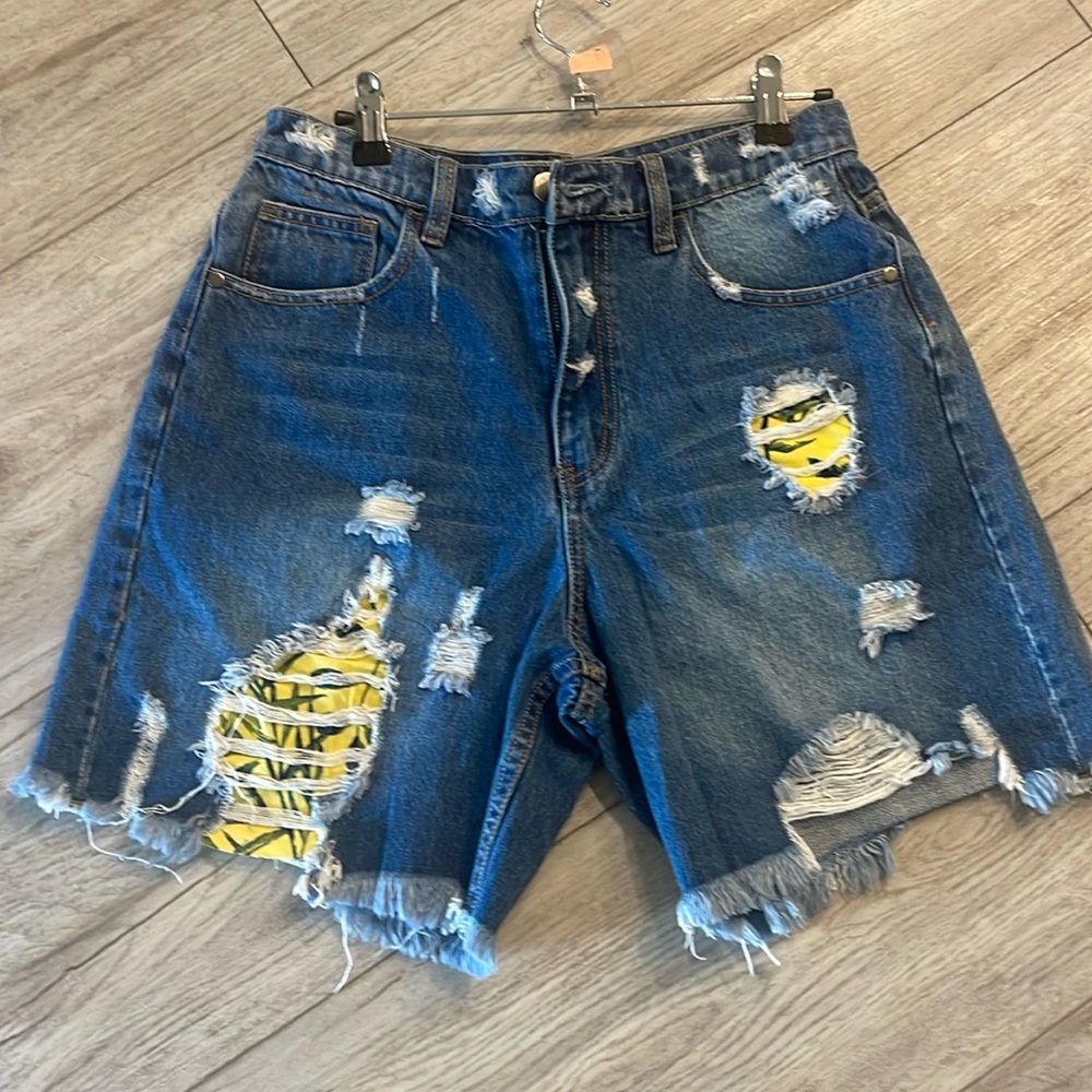 Easel denim shorts